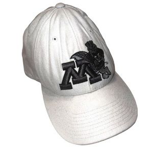 Colosseum Mississippi Bulldogs embroidered 7 1/4 fitted hat